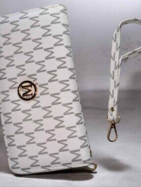 Women's White Fashionable Wallet